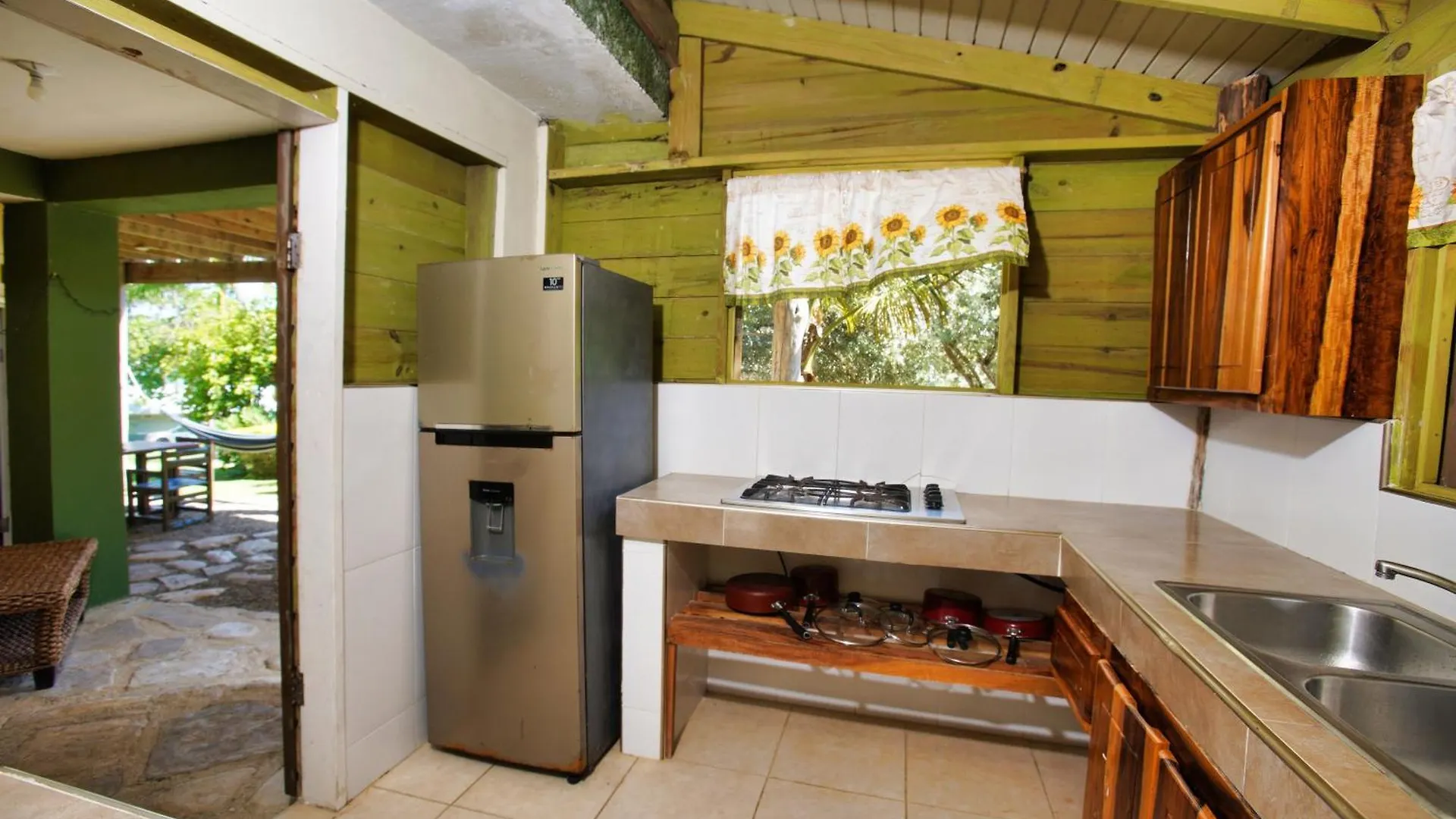 ** Kro Strawberry Fields Together Robins Bay Jamaica