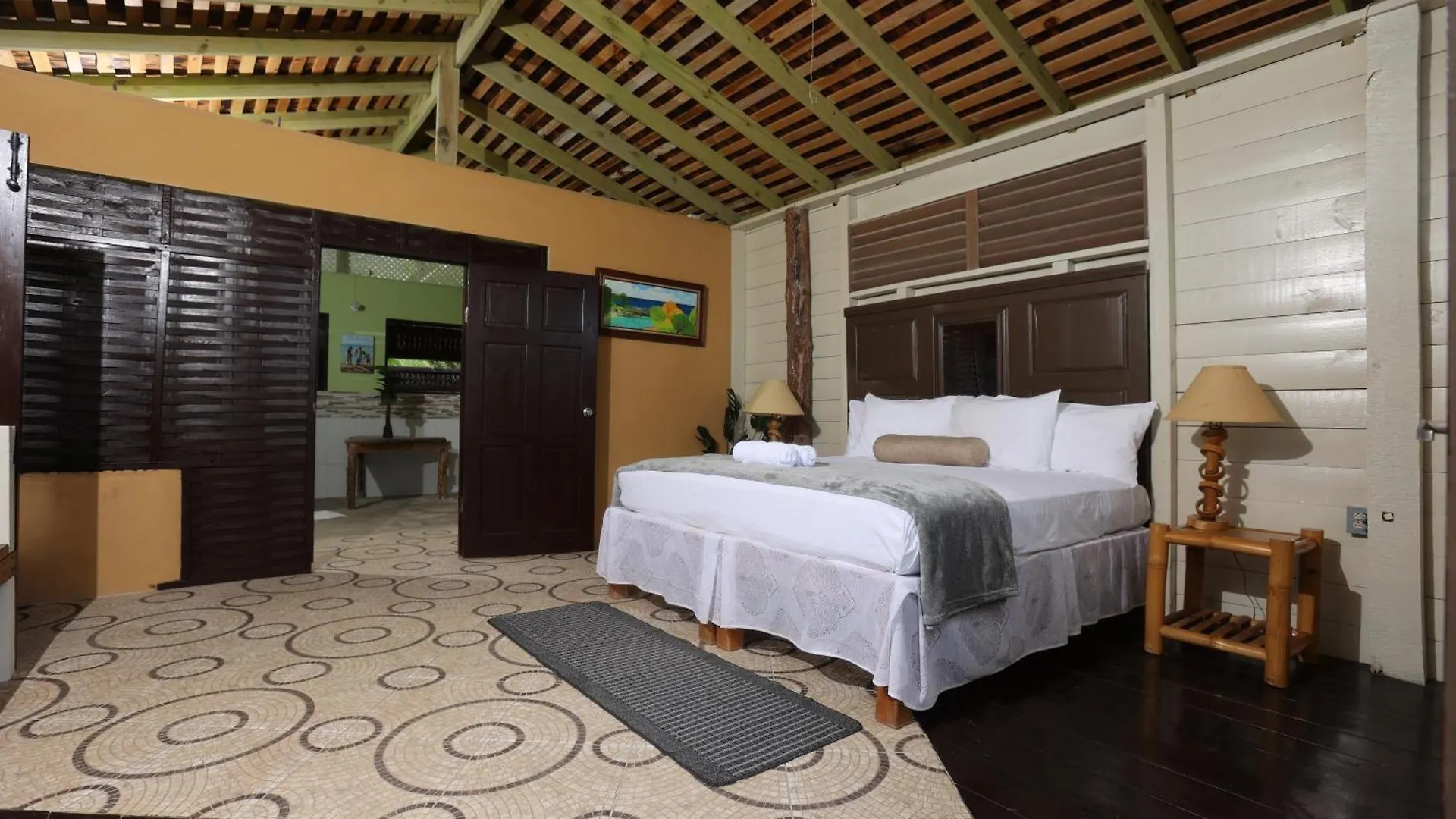 Inn Strawberry Fields Together Robins Bay