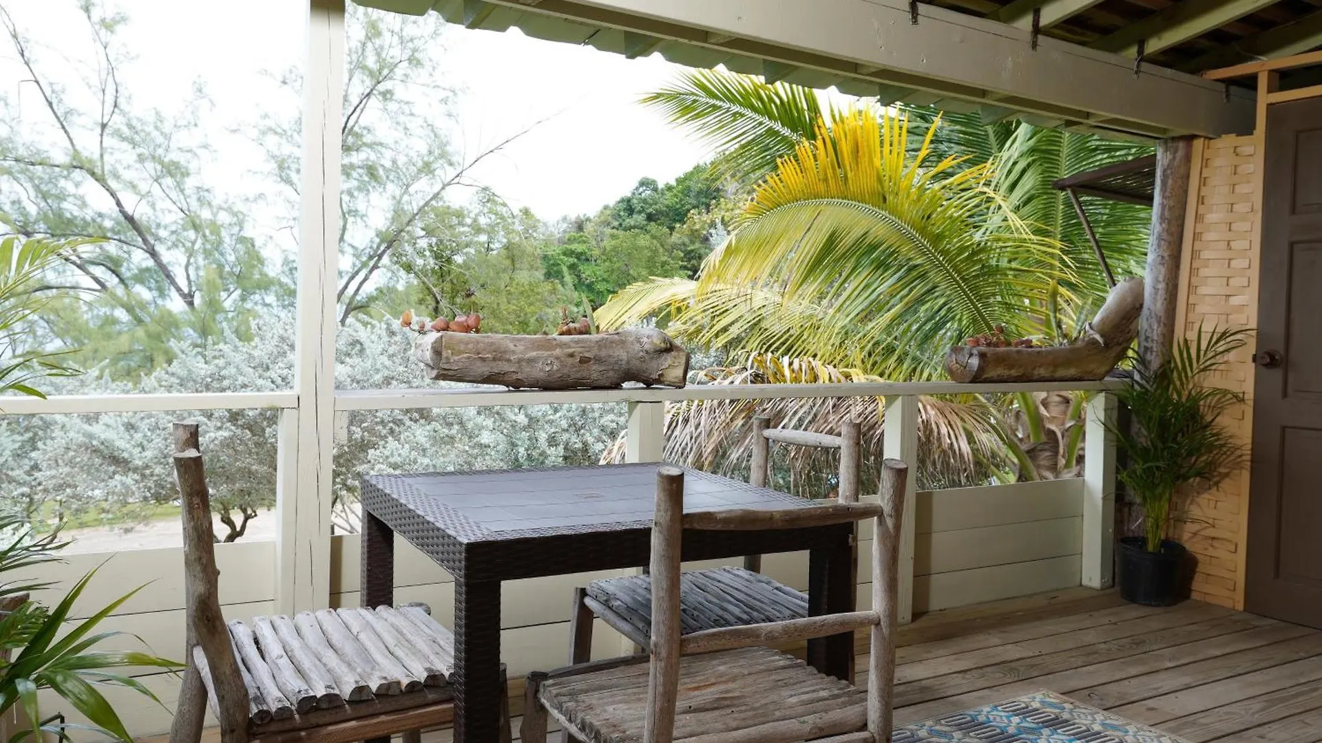 Robins Bay 草莓田联合宾馆酒店 2*, Robins Bay 牙买加