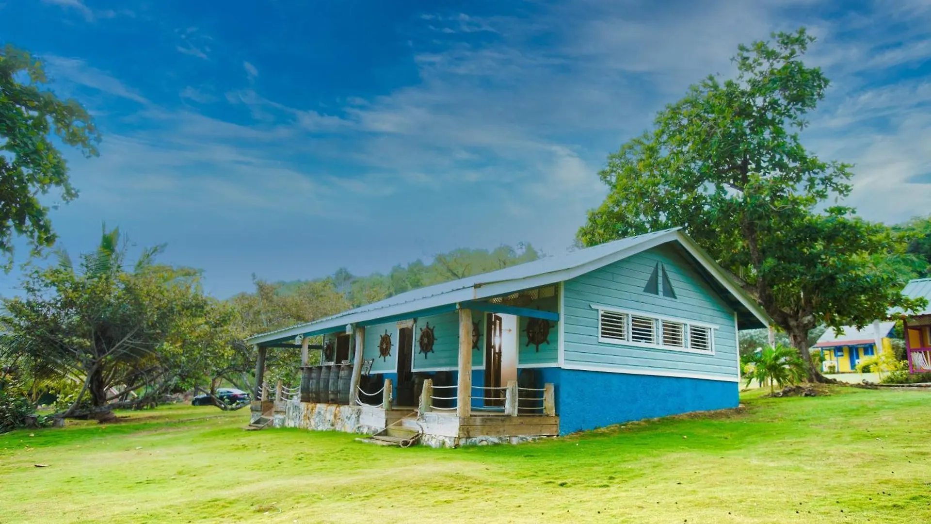 Robins Bay 草莓田联合宾馆酒店 Robins Bay