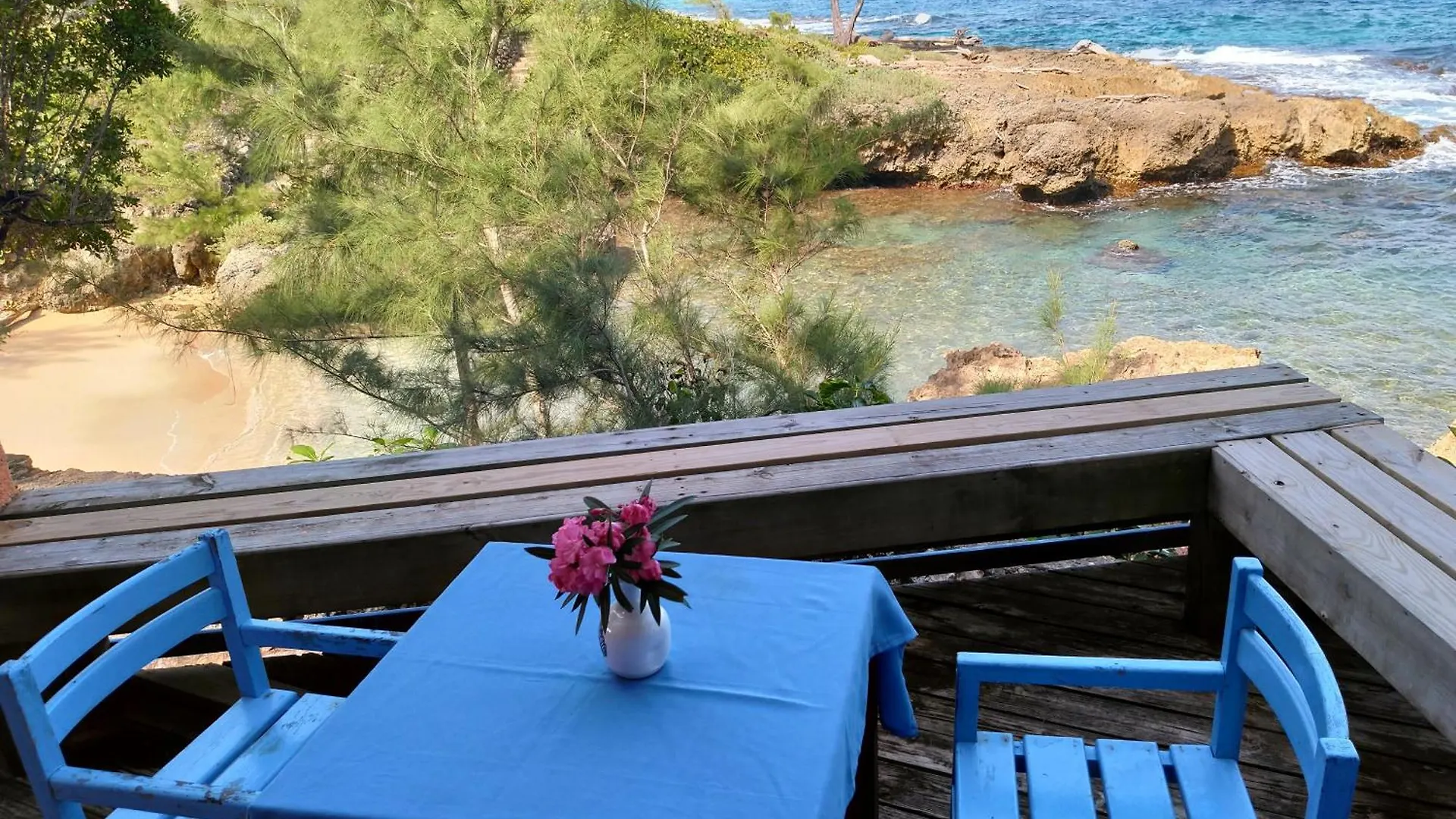 宾馆 Robins Bay 草莓田联合宾馆酒店